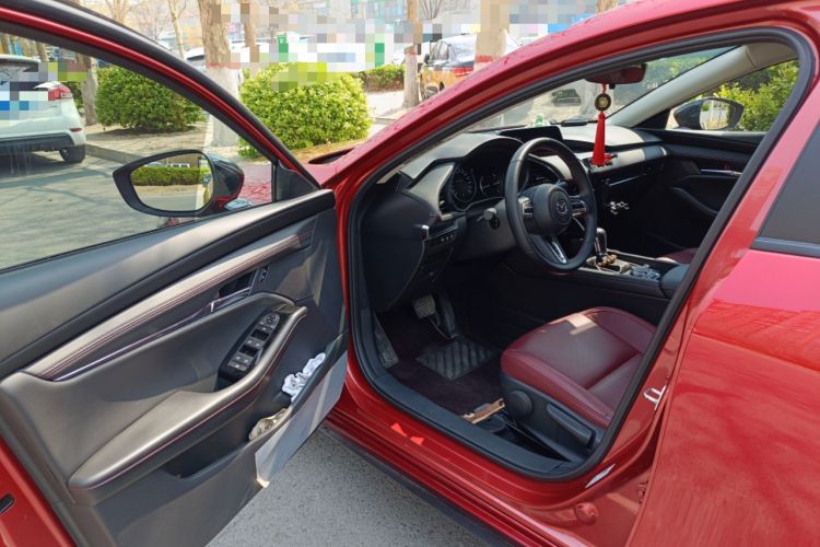 Used Mazda 3 Axela 2023 2.0L Automatic Zhiya Edition Driver Seat