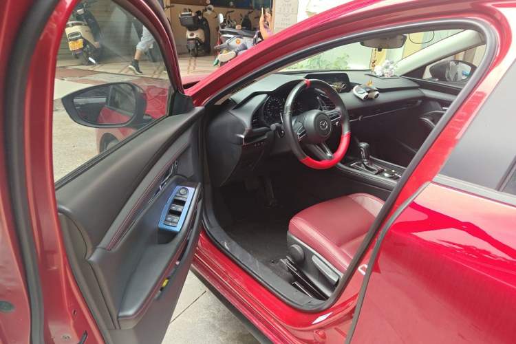 Used Mazda 3 Axela 2023 2.0L Automatic Zhiya Edition Driver Seat