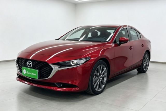Ojetý Mazda 3 Axela 2023 2.0L Automatic ZhiXuan Edition