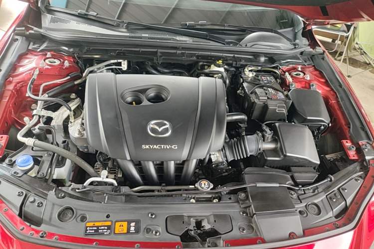 Used Mazda 3 Axela 2023 2.0L Automatic ZhiZhen Edition Engine Bay