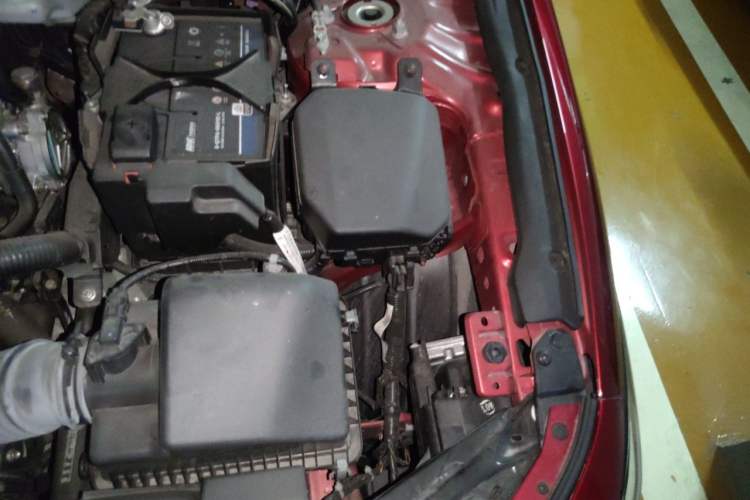 Used Mazda 3 Axela 2023 2.0L Automatic Zhiya Edition Engine Bay Left