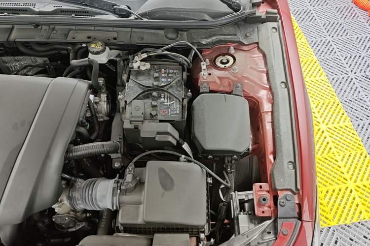 Used Mazda 3 Axela 2023 2.0L Automatic ZhiZhen Edition Engine Bay Left