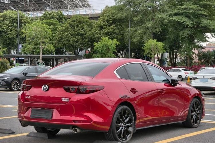 Used Mazda 3 Axela 2023 2.0L Automatic ZhiZhen Edition Exterior 5