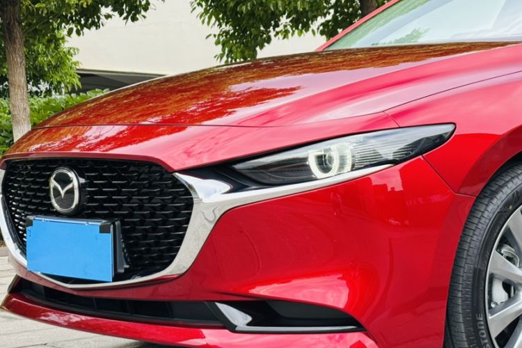 Used Mazda 3 Axela 2023 2.0L Automatic ZhiZhen Edition Exterior 9