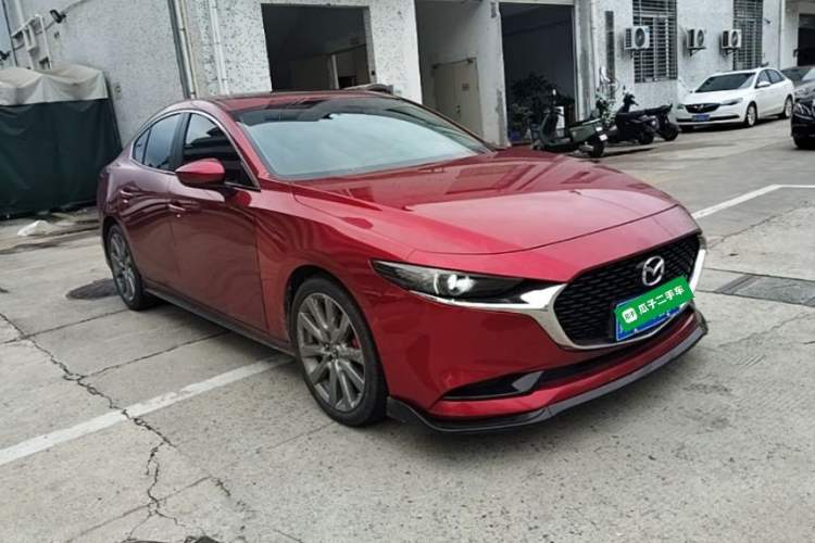 Used Mazda 3 Axela 2023 2.0L Automatic Zhiyao Edition Front Right 45 Deg
