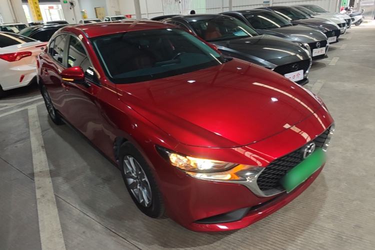 Used Mazda 3 Axela 2023 2.0L Automatic Zhiqing Edition Front Right 45 Deg