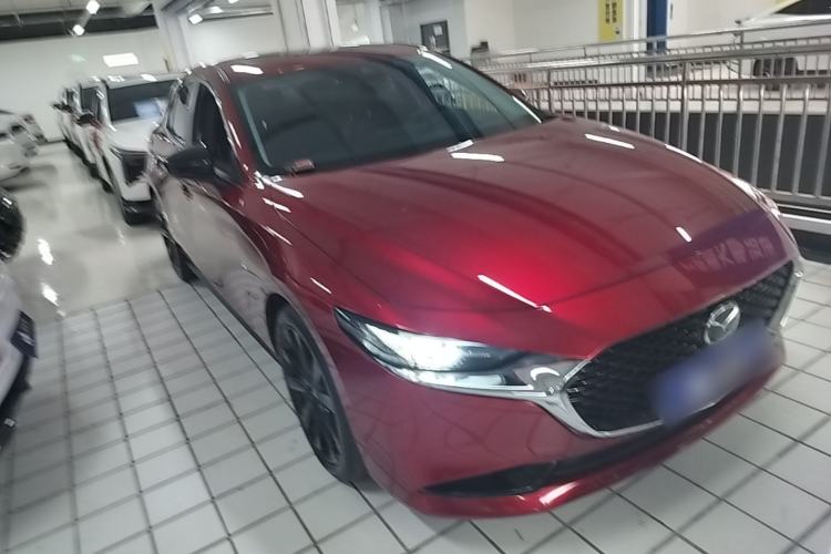 Used Mazda 3 Axela 2023 2.0L Automatic ZhiZhen Edition Front Right 45 Deg