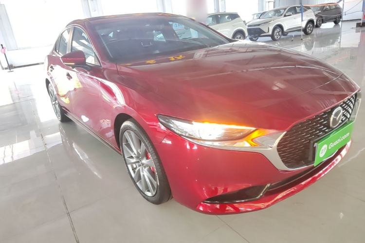 Used Mazda 3 Axela 2023 2.0L Automatic ZhiZhen Edition Front Right 45 Deg