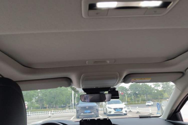 Used Mazda 3 Axela 2023 2.0L Automatic Zhiya Edition Headliner