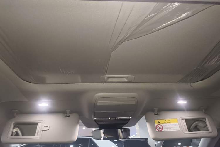Used Mazda 3 Axela 2023 2.0L Automatic ZhiZhen Edition Headliner
