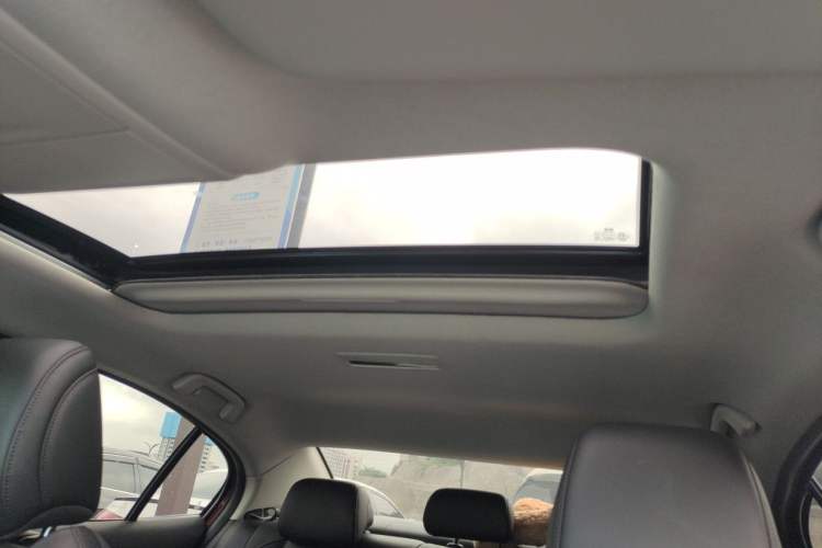 Used Mazda 3 Axela 2023 2.0L Automatic Zhiya Edition Headliner