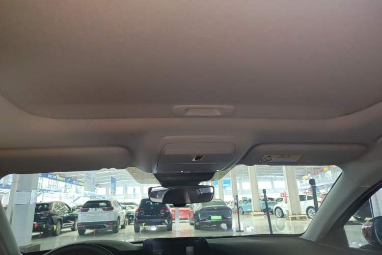 Used Mazda 3 Axela 2023 2.0L Automatic ZhiZhen Edition Headliner