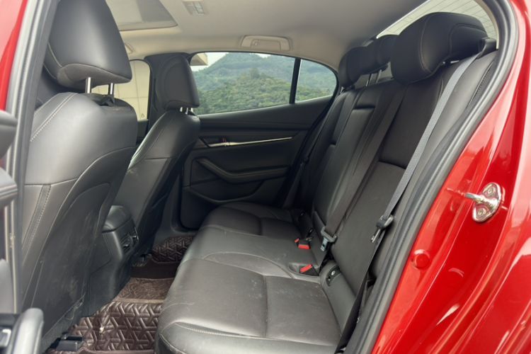 Used Mazda 3 Axela 2023 2.0L Automatic Zhiyao Edition Interior 1