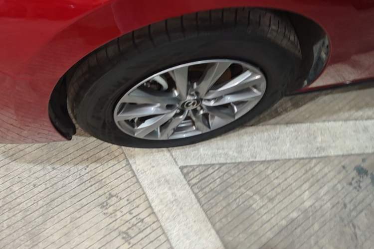 Used Mazda 3 Axela 2023 2.0L Automatic Zhiqing Edition Left Front Wheel Hub