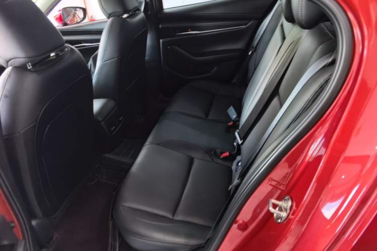 Used Mazda 3 Axela 2023 2.0L Automatic ZhiZhen Edition Left Rear Seat