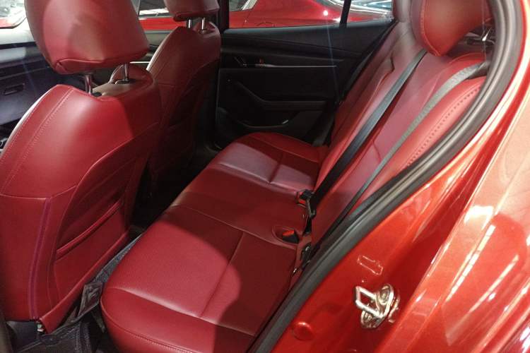 Used Mazda 3 Axela 2023 2.0L Automatic Zhiqing Edition Left Rear Seat