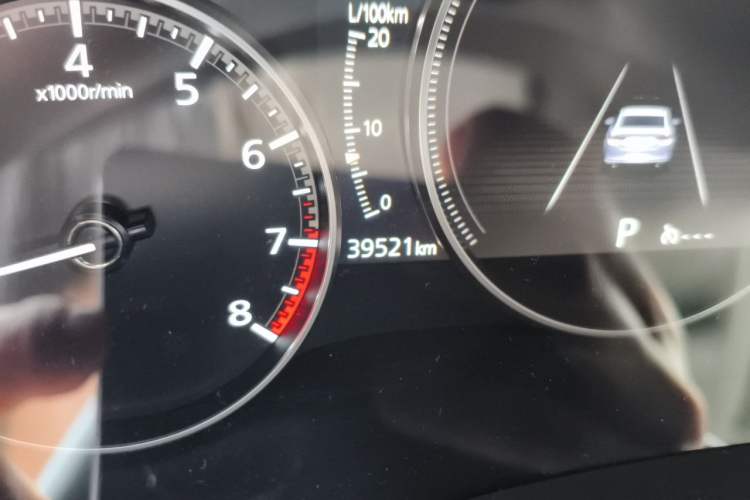 Used Mazda 3 Axela 2023 2.0L Automatic ZhiXuan Edition Odometer Close Up