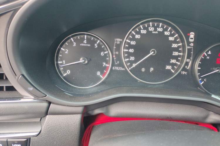 Used Mazda 3 Axela 2023 2.0L Automatic Zhiya Edition Odometer Close Up