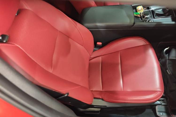 Used Mazda 3 Axela 2023 2.0L Automatic Zhiqing Edition Right Front Seat
