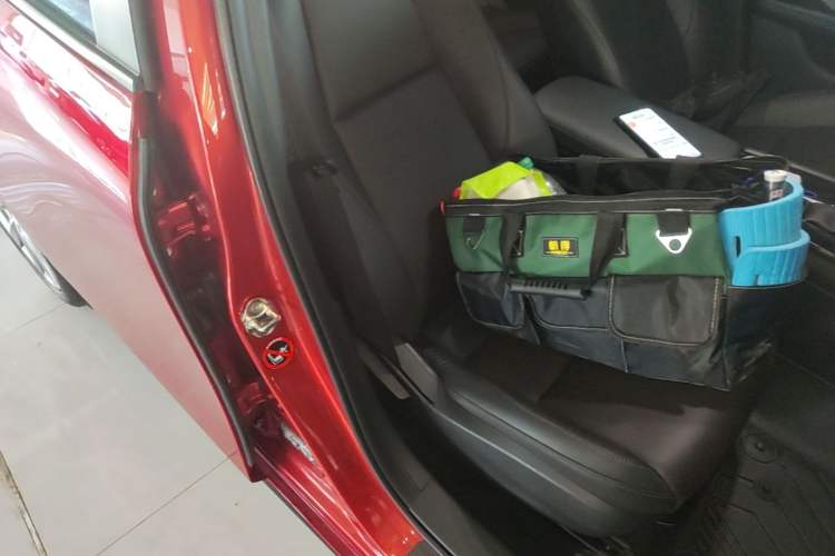 Used Mazda 3 Axela 2023 2.0L Automatic ZhiZhen Edition Right Front Seat