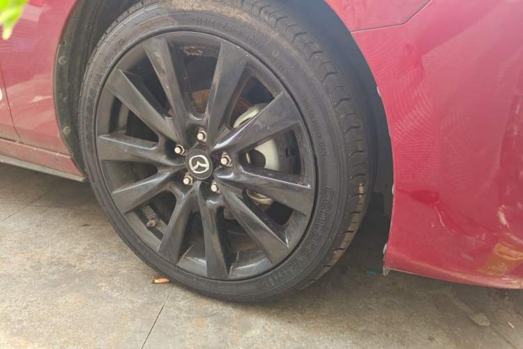 Used Mazda 3 Axela 2023 2.0L Automatic Zhiya Edition Right Front Wheel Hub