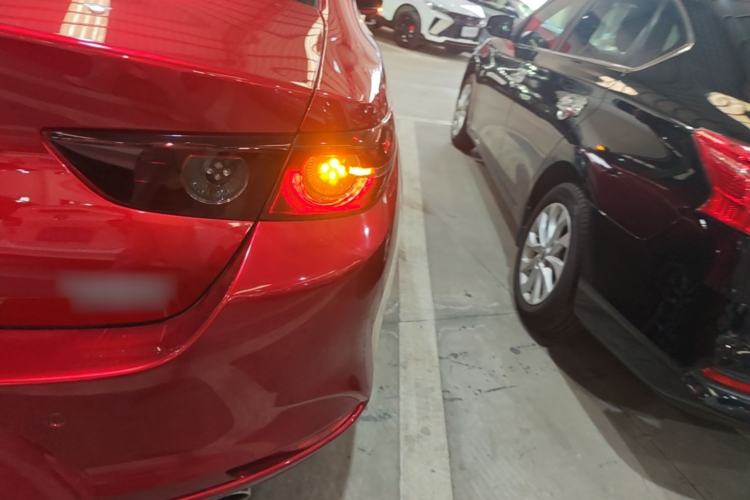 Used Mazda 3 Axela 2023 2.0L Automatic Zhiqing Edition Right Rear Taillight