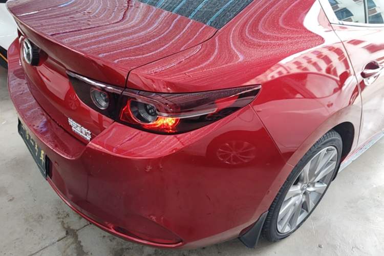 Used Mazda 3 Axela 2023 2.0L Automatic ZhiXuan Edition Right Rear Taillight