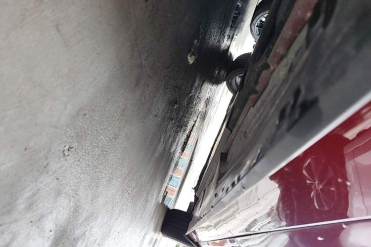 Used Mazda 3 Axela 2023 2.0L Automatic ZhiXuan Edition Right Side Sill