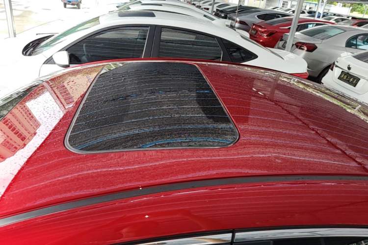 Used Mazda 3 Axela 2023 2.0L Automatic ZhiXuan Edition Roof
