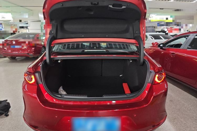 Used Mazda 3 Axela 2023 2.0L Automatic ZhiZhen Edition Trunk