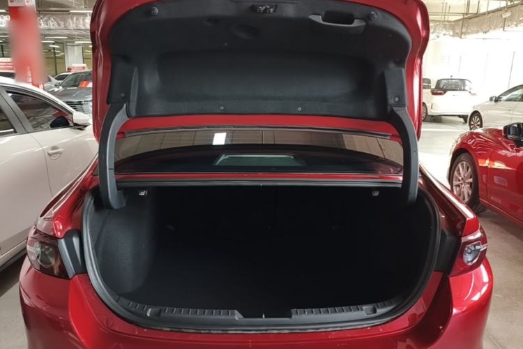 Used Mazda 3 Axela 2023 2.0L Automatic ZhiXuan Edition Trunk