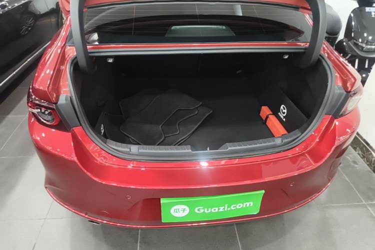 Used Mazda 3 Axela 2023 2.0L Automatic ZhiZhen Edition Trunk
