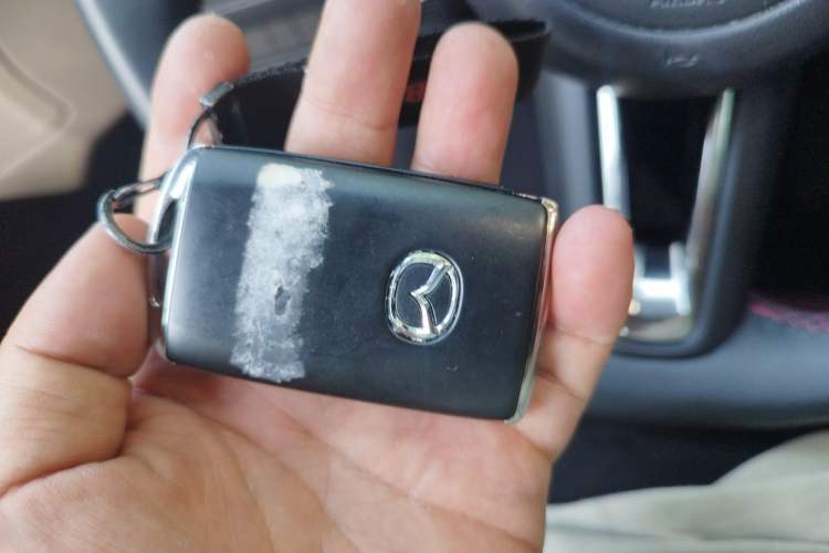 Used Mazda 3 Axela 2023 2.0L Automatic Zhiya Edition Vehicle Key