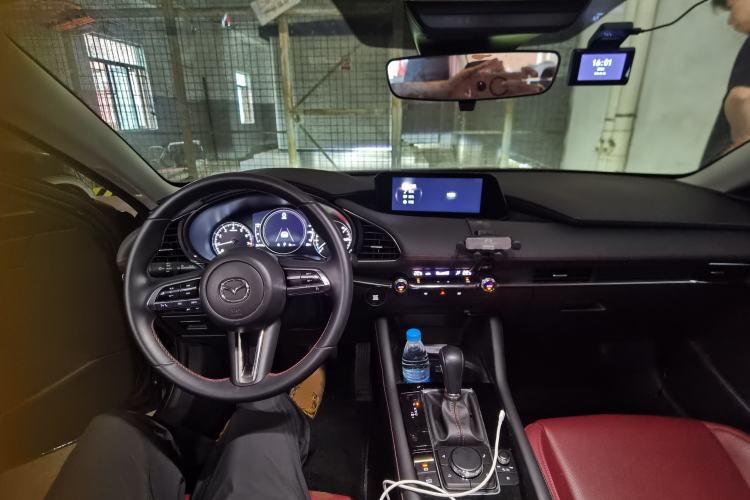 Used Mazda 3 Axela 2023 2.0L Automatic Zhiyao Edition Center Console