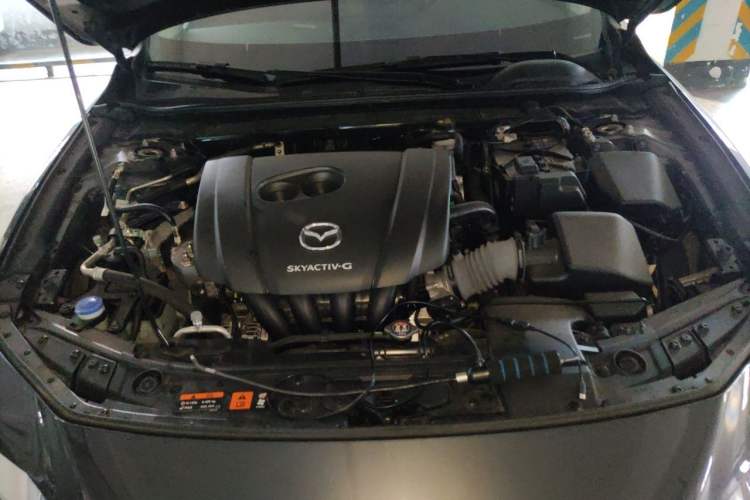 Used Mazda 3 Axela 2023 2.0L Automatic ZhiZhen Edition Engine Bay