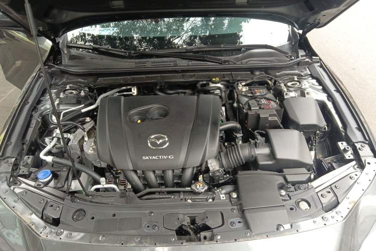 Used Mazda 3 Axela 2023 2.0L Automatic ZhiZhen Edition Engine Bay