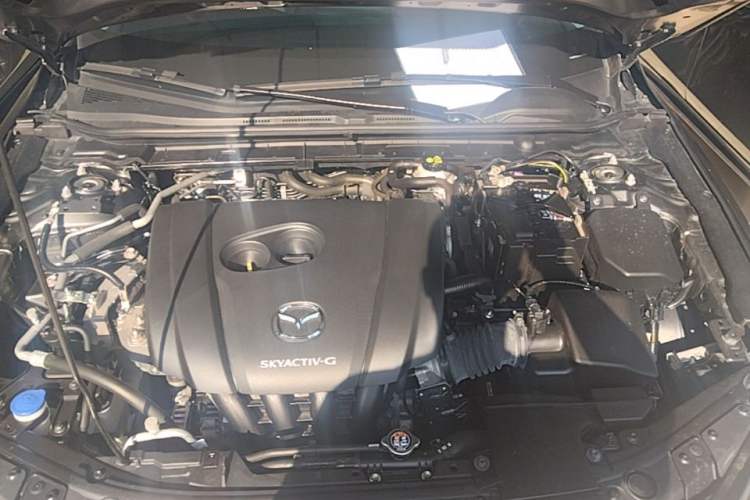 Used Mazda 3 Axela 2023 2.0L Automatic Zhiyao Edition Engine Bay