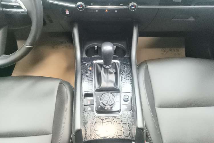 Used Mazda 3 Axela 2023 2.0L Automatic Zhiyao Edition Gear Lever