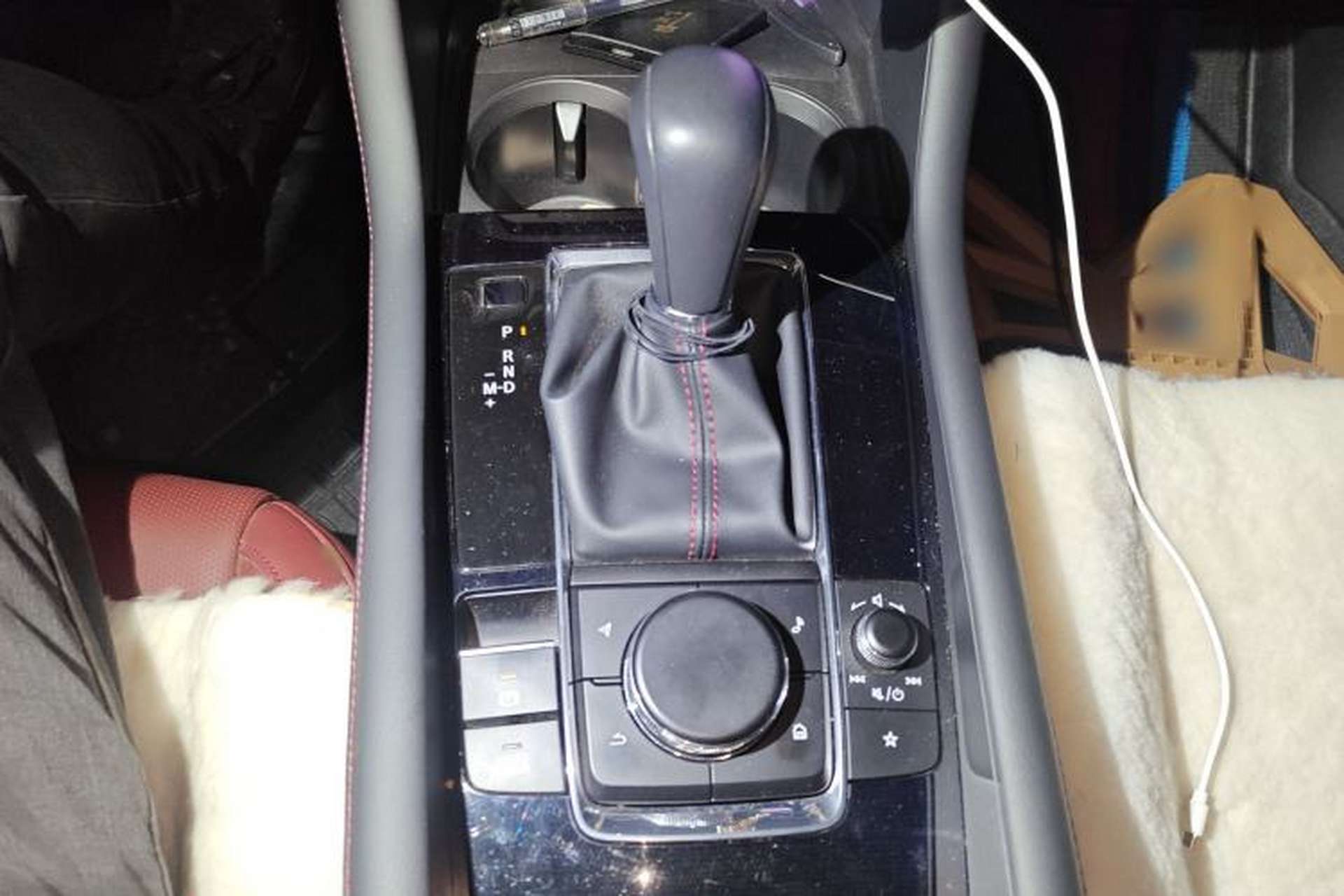 Used Mazda 3 Axela 2023 2.0L Automatic ZhiZhen Edition Gear Lever