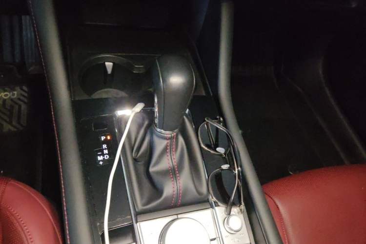Used Mazda 3 Axela 2023 2.0L Automatic ZhiZhen Edition Gear Lever