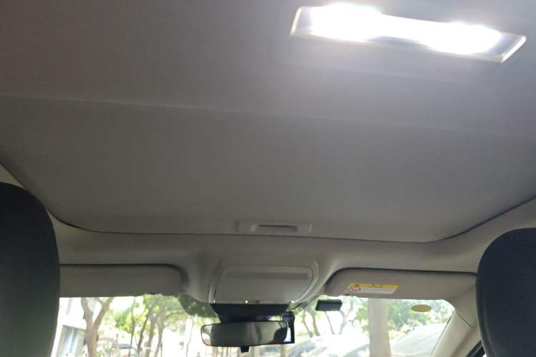 Used Mazda 3 Axela 2023 2.0L Automatic ZhiZhen Edition Headliner