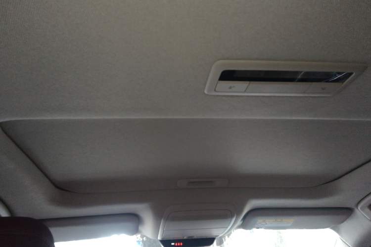 Used Mazda 3 Axela 2023 2.0L Automatic ZhiZhen Edition Headliner
