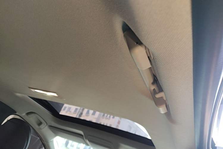 Used Mazda 3 Axela 2023 2.0L Automatic Zhiyao Edition Headliner
