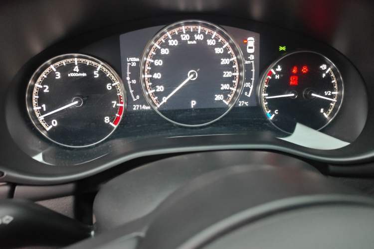 Used Mazda 3 Axela 2023 2.0L Automatic Zhiya Edition Instrument Cluster