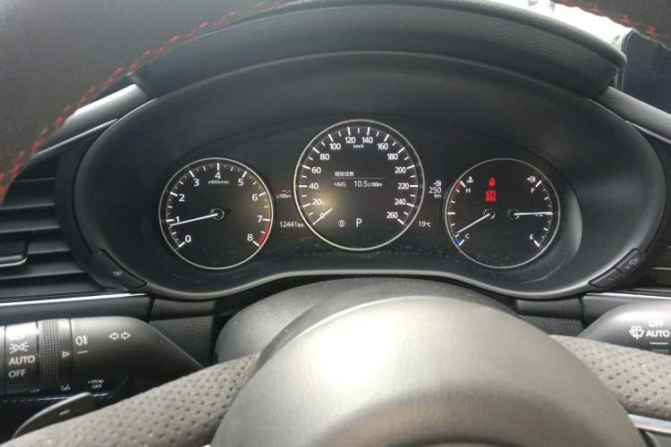 Used Mazda 3 Axela 2023 2.0L Automatic ZhiZhen Edition Instrument Cluster