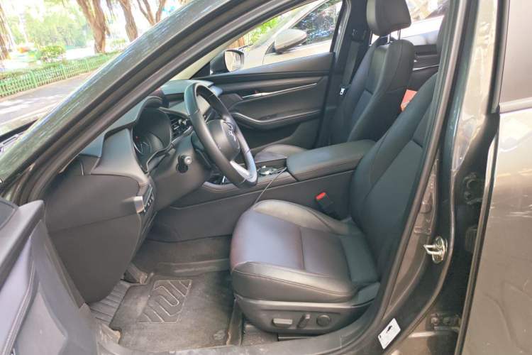 Used Mazda 3 Axela 2023 2.0L Automatic ZhiZhen Edition Left Front Seat