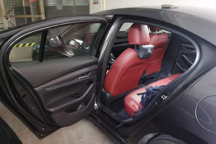 Used Mazda 3 Axela 2023 2.0L Automatic Zhiyao Edition Left Rear Seat