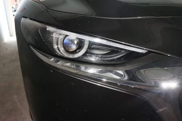 Used Mazda 3 Axela 2023 2.0L Automatic Zhiyao Edition Right Front Headlight