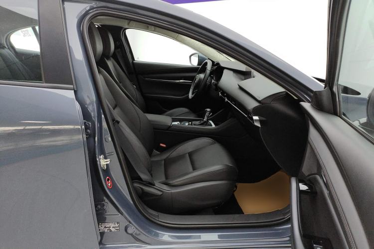 Used Mazda 3 Axela 2023 2.0L Automatic ZhiZhen Edition Right Front Seat
