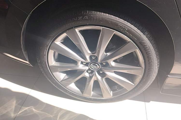 Used Mazda 3 Axela 2023 2.0L Automatic Zhiyao Edition Right Rear Wheel Hub
